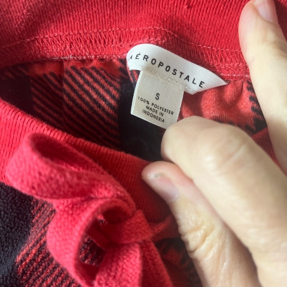 Aeropostale Red Black Buffalo Plaid Cozy Festive Sleep Joggers Size Small Lounge - Picture 8 of 9
